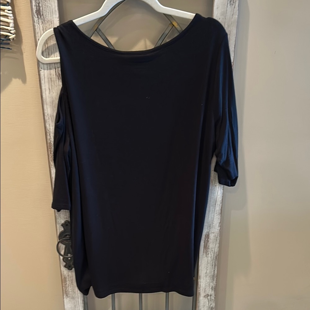 Black Women's Top by Hawthorne 41 - Picture 4 of 8